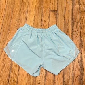 lululemon hotty-hot lined shorts